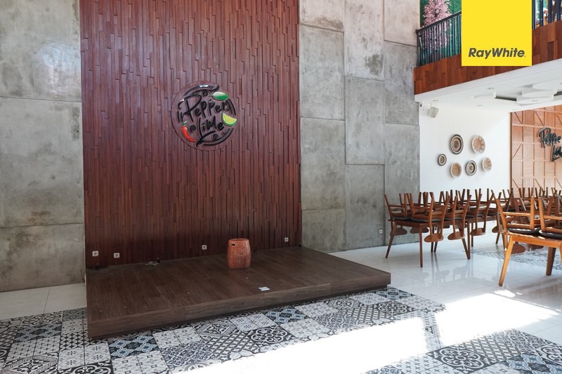 Rumah Ex Resto Disewakan Dijalan Pacar Surabaya