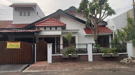 Dijual Rumah di Surabaya Timur