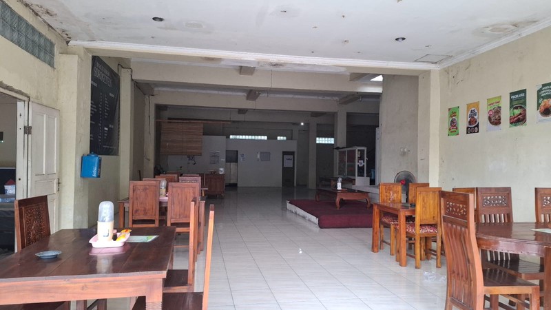 Disewakan Ruang Usaha Strategis di Jalan Laksda Adisucipto, Sleman