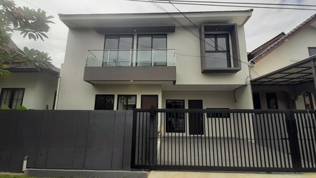 Rumah Bagus Diarea Bintaro Jaya Sektor 9, Nempel Gate Tol & Stasiun