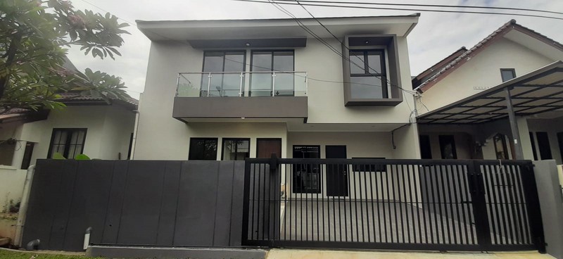 Rumah Bagus Diarea Bintaro Jaya Sektor 9, Nempel Gate Tol & Stasiun
