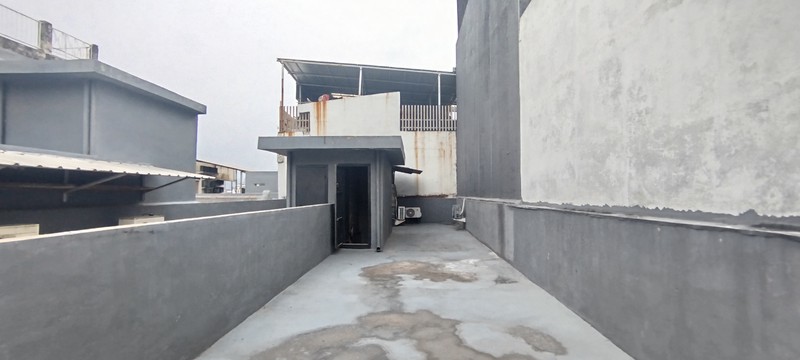 Ruko siap pakai 3.5 lantai di Taman Sari Raya, Maphar, dekat Asem Reges