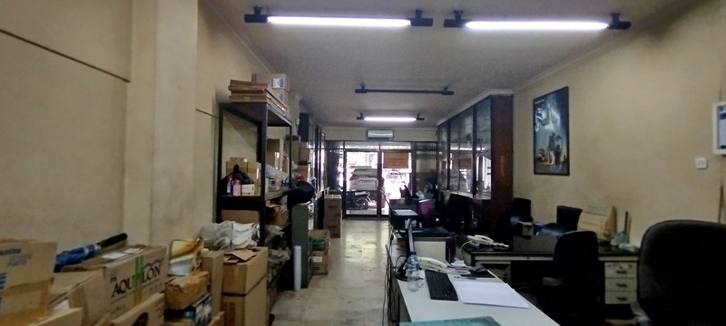 Ruko siap pakai 3.5 lantai di Taman Sari Raya, Maphar, dekat Asem Reges