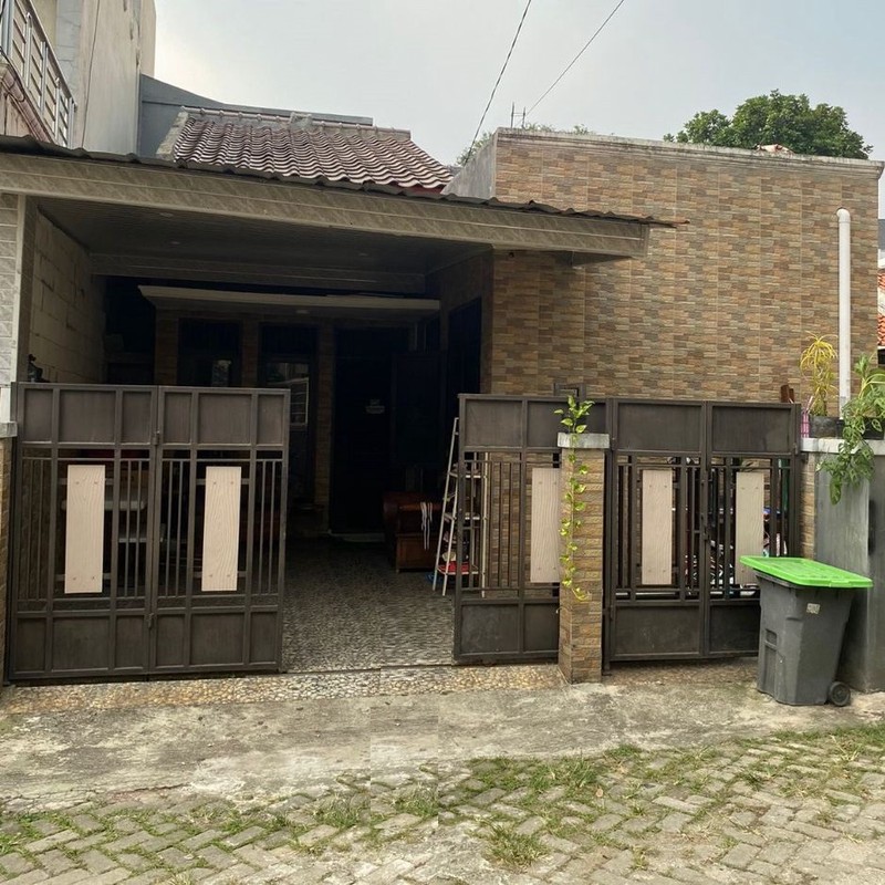 Rumah 1 M an Bebas Banjir 2 Lantai di Jalan AMD, Sawah Lama, Ciputat Dekat Stasiun KRL Pondok Ranji dan Jurangmangu