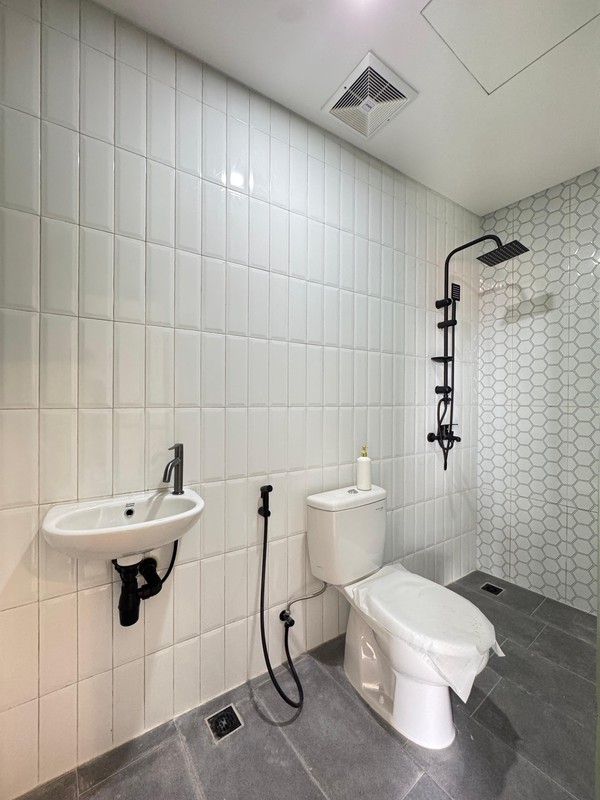 BrandNew 2 Lantai Modern Minimalis di Beji