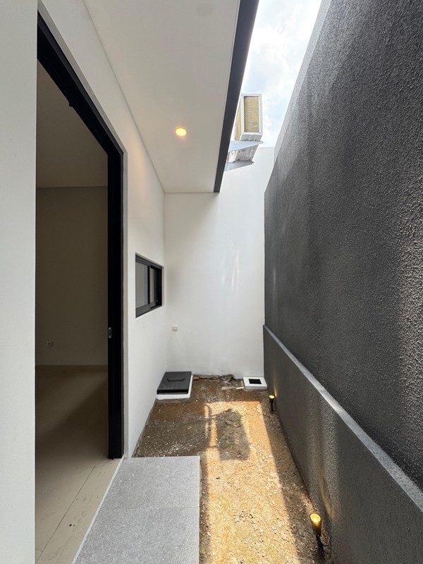 BrandNew 2 Lantai Modern Minimalis di Beji