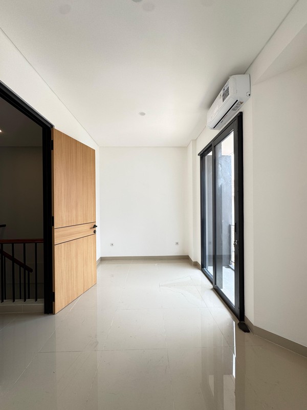 BrandNew 2 Lantai Modern Minimalis di Beji