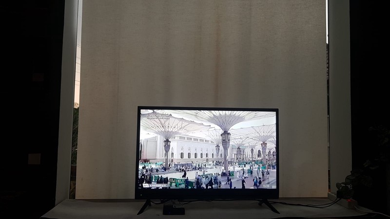 Rumah Luas 2 Lantai Dalam Komplek Asri dan Strategis di Cirendeu