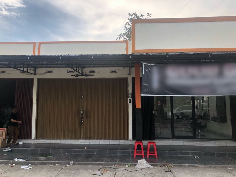 Tanah + Kios 3 Pintu Lokasi Tirtomartani Kasalan Sleman