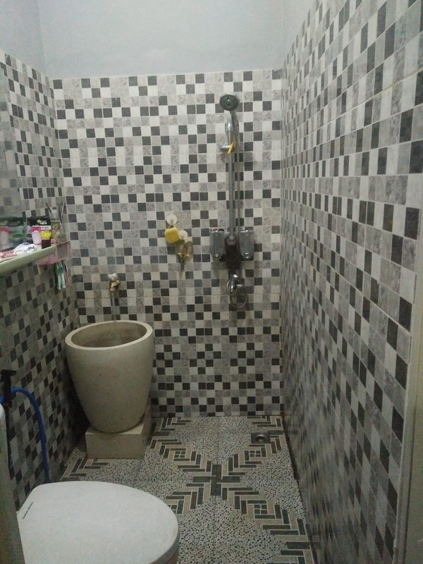 Rumah 1 M an Bebas Banjir 2 Lantai di Jalan AMD, Sawah Lama, Ciputat Dekat Stasiun KRL Pondok Ranji dan Jurangmangu