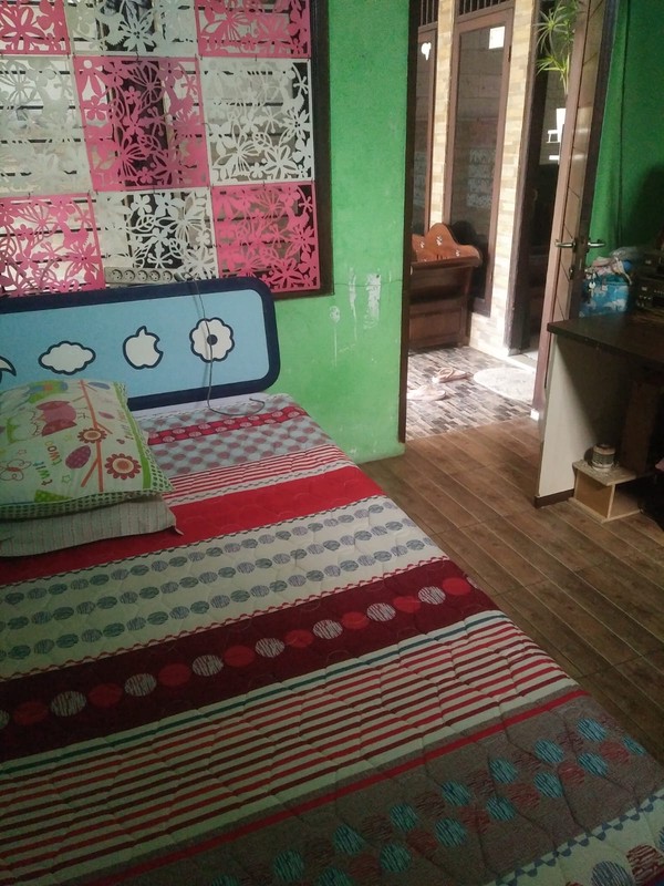 Rumah 1 M an Bebas Banjir 2 Lantai di Jalan AMD, Sawah Lama, Ciputat Dekat Stasiun KRL Pondok Ranji dan Jurangmangu