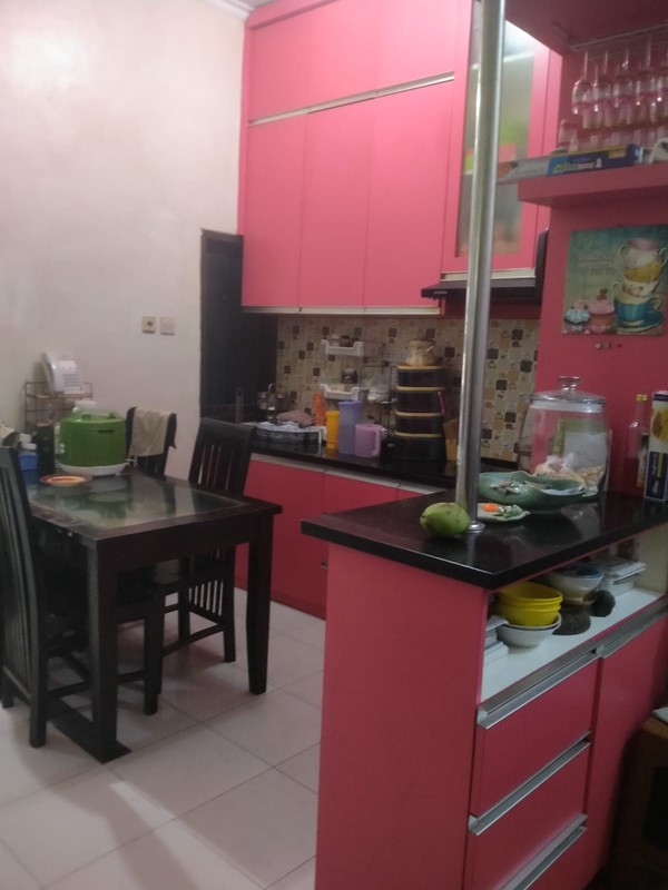 Rumah 1 M an Bebas Banjir 2 Lantai di Jalan AMD, Sawah Lama, Ciputat Dekat Stasiun KRL Pondok Ranji dan Jurangmangu