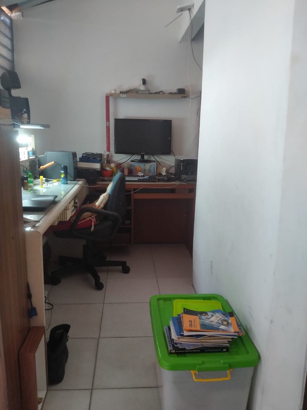 Rumah 1 M an Bebas Banjir 2 Lantai di Jalan AMD, Sawah Lama, Ciputat Dekat Stasiun KRL Pondok Ranji dan Jurangmangu