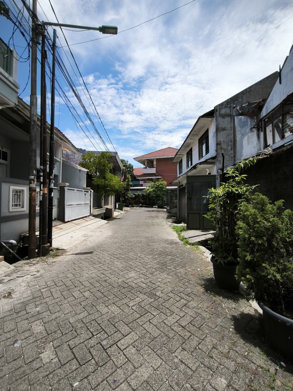 Dijual Tanah Lokasi Strategis di Jl. Mandala Utama Tomang - Harga Special & Murah