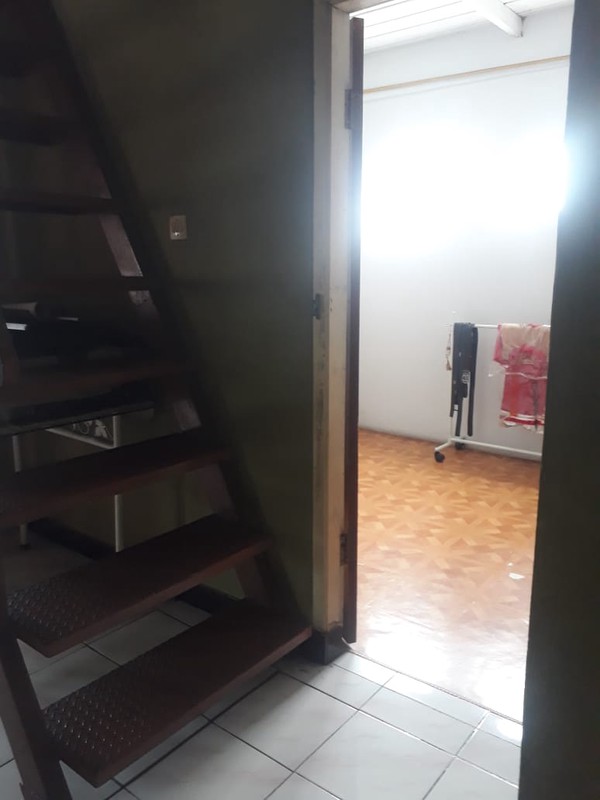 Rumah Kos Kosan Nyaman 12 Pintu di Karawaci, Tangerang