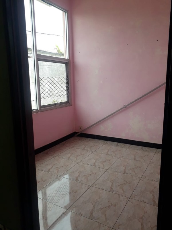 Rumah Kos Kosan Nyaman 12 Pintu di Karawaci, Tangerang