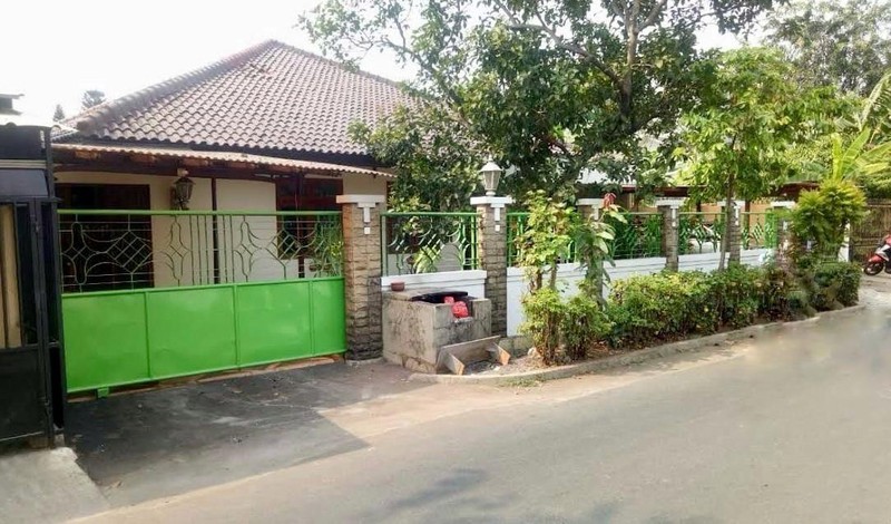 Rumah 1 Lantai, Bangunan Kokoh di Duren Sawit
