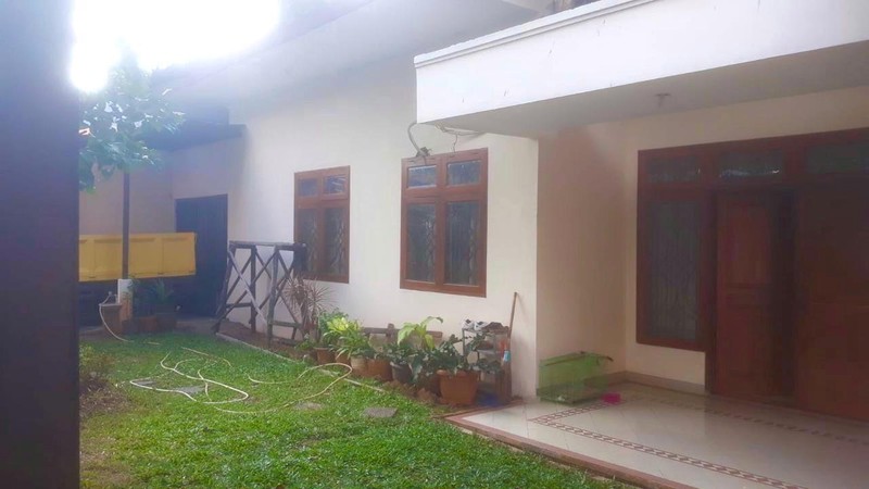 Rumah 1 Lantai, Bangunan Kokoh di Duren Sawit