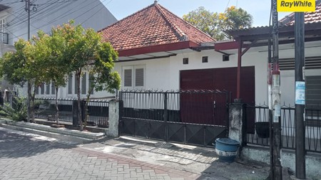 Disewakan Rumah di Jalan Muria Petemon Surabaya Pusat