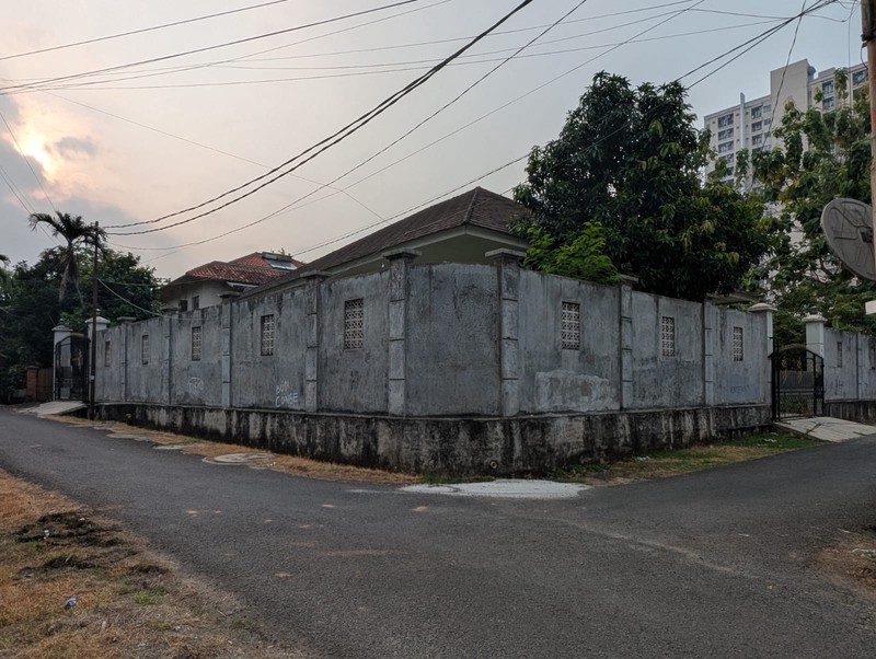 Rumah Bagus SHM Siap Huni Dengan LT 879 m2 LB 190 m2 @Pesanggrahan, Jakarta Selatan