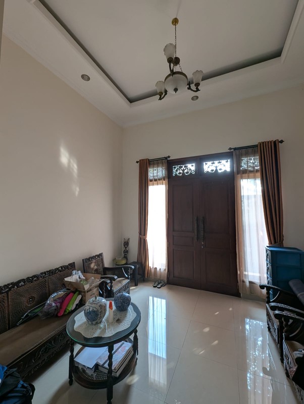 Rumah Bagus SHM Siap Huni Dengan LT 879 m2 LB 190 m2 @Pesanggrahan, Jakarta Selatan