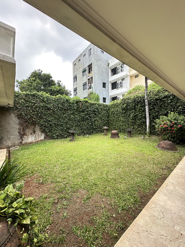 Dijual Rumah Jl. Limo Kebayoran Lama, Jakarta Selatan