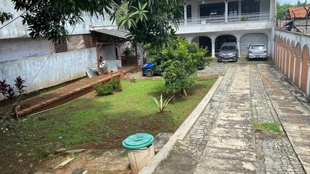 RUMAH PINGGIR JALAN RAYA CISALAK PASAR BISA UNTUK USAHA HARGA NEGO SEKALI