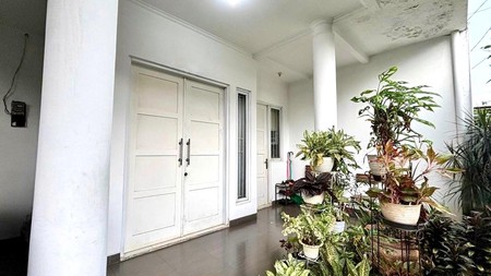 Rumah Minimalis Bagus Lokasi Strategis Di Sektor 3 Bintaro