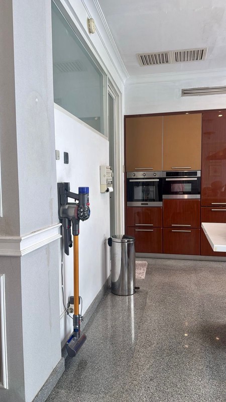 Dijual Rumah Mewah Lokasi Di Jl. Birah, Kebayoran Baru, Jakarta Selatan