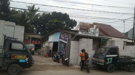 Dijual Rumah + Toko di JL. raya Cisoka - Jakarta Cikuya Solear