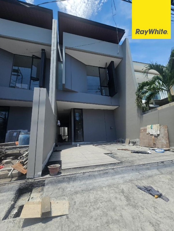 Dijual Rumah Baru di Rungkut Mapan Surabaya