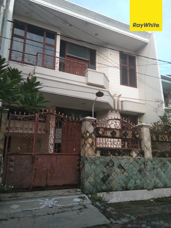 Dijual Rumah di Simpang Darmo Permai Selatan Surabaya
