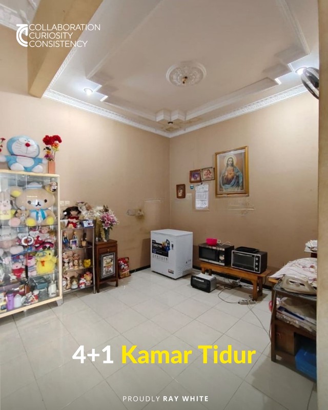 Jual Rumah Wiyung Surabaya Barat Rumah Strategis di Rayan Regency Surabaya Barat - Lokasi Premium, Harga Termurah di Kawasan Dian Istana Dekat Pakuwon Mall, Tol Surabaya Gempol, Dan Pusat Kota Surabay