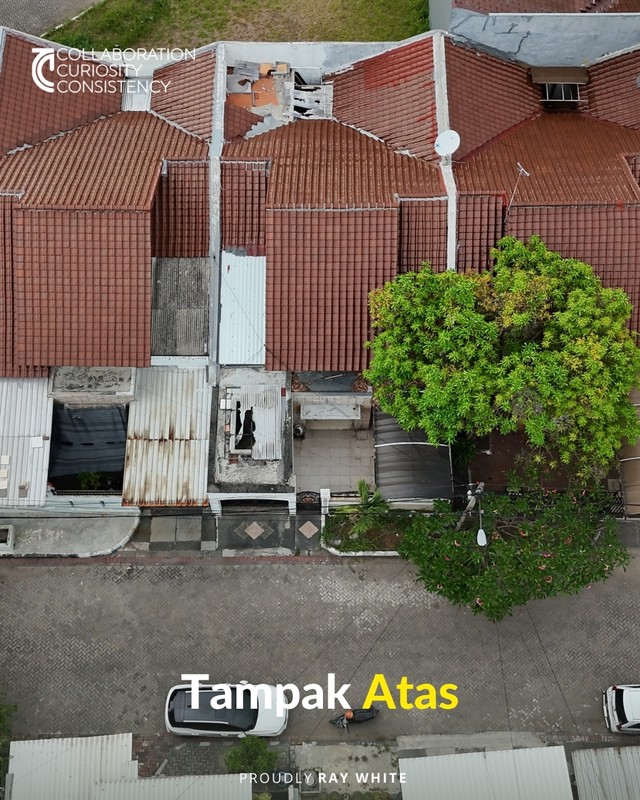 Jual Rumah Wiyung Surabaya Barat Rumah Strategis di Rayan Regency Surabaya Barat - Lokasi Premium, Harga Termurah di Kawasan Dian Istana Dekat Pakuwon Mall, Tol Surabaya Gempol, Dan Pusat Kota Surabay