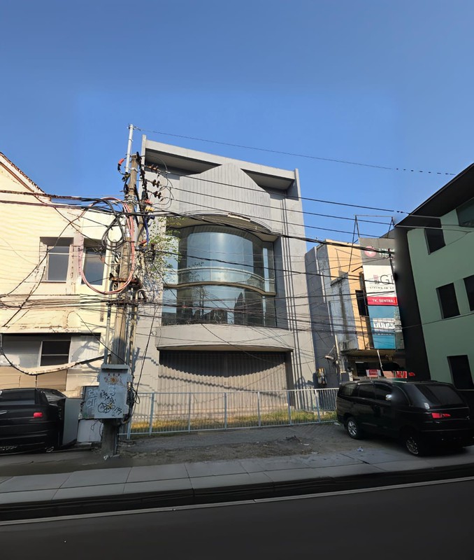 DIJUAL CEPAT RUKO ISTIMEWA 4 LANTAI JL. BALIWERTI SURABAYA PUSAT 