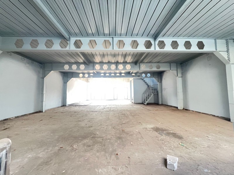 DIJUAL CEPAT RUKO ISTIMEWA 4 LANTAI JL. BALIWERTI SURABAYA PUSAT 