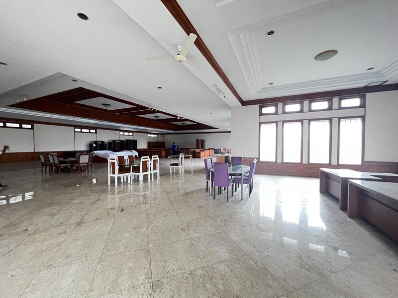 JUAL SUPER CEPAT GUDANG MURAH EX. PABRIK JL. RAYA VETERAN GRESIK - SURABAYA 