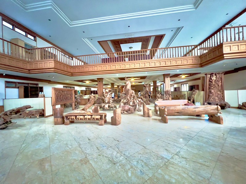 JUAL SUPER CEPAT GUDANG MURAH EX. PABRIK JL. RAYA VETERAN GRESIK - SURABAYA 