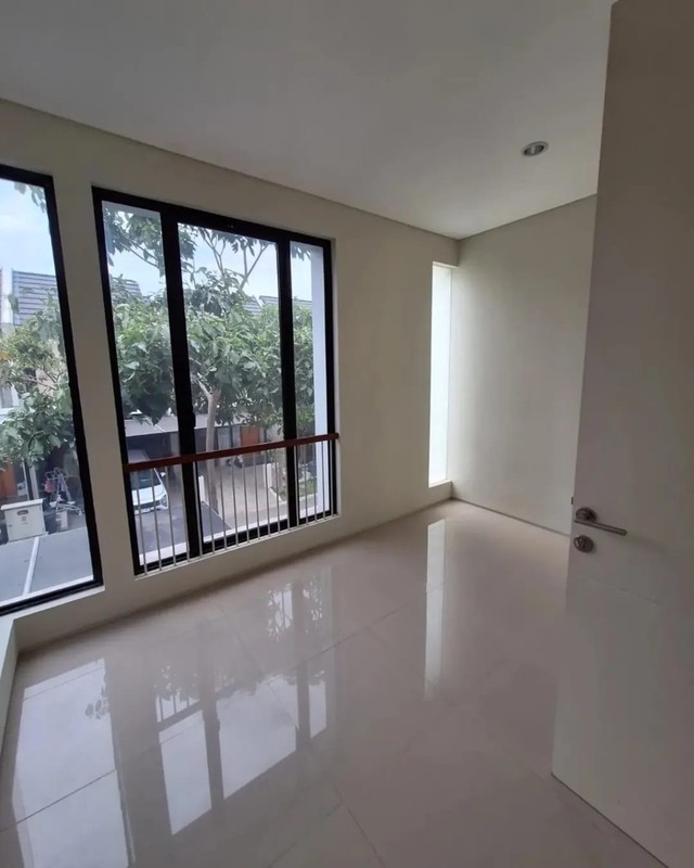 Jual Rumah Northwest Hill