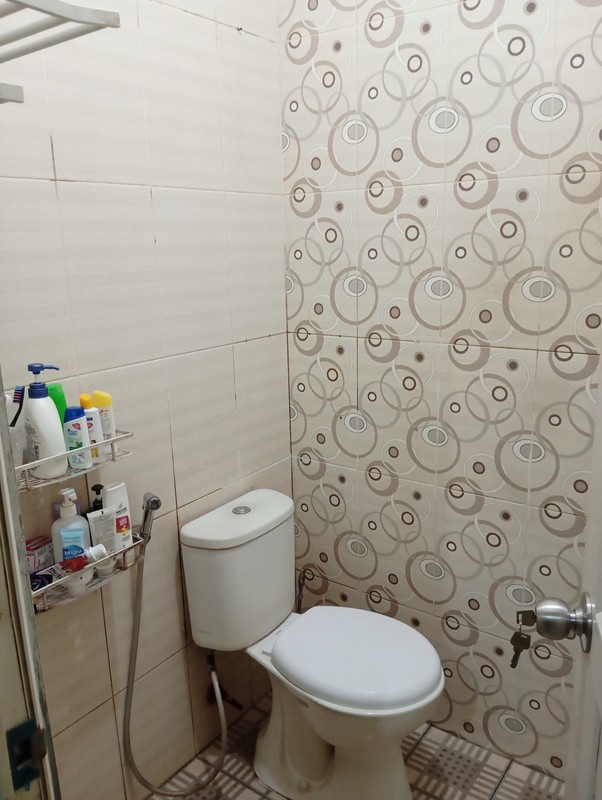 Take Over Rumah Nyaman Strategis Hadap Taman Dekat Familia Urban