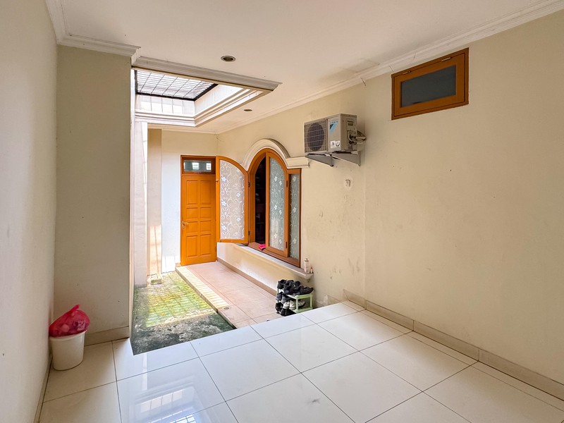 Dijual Rumah Mewah Siap Huni di jln Dwijaya II Gandaria Utara Kebayoran Baru Jakarta Selatan 