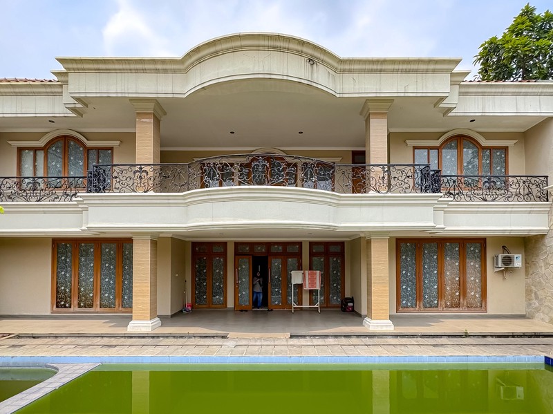 Dijual Rumah Mewah Siap Huni di jln Dwijaya II Gandaria Utara Kebayoran Baru Jakarta Selatan 