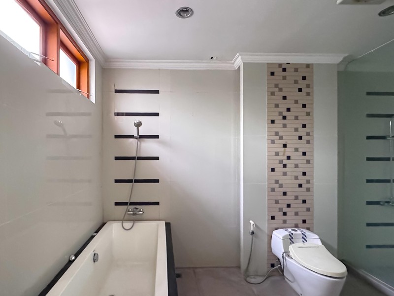 Dijual Rumah Mewah Siap Huni di jln Dwijaya II Gandaria Utara Kebayoran Baru Jakarta Selatan 