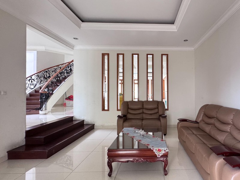 Dijual Rumah Mewah Siap Huni di jln Dwijaya II Gandaria Utara Kebayoran Baru Jakarta Selatan 