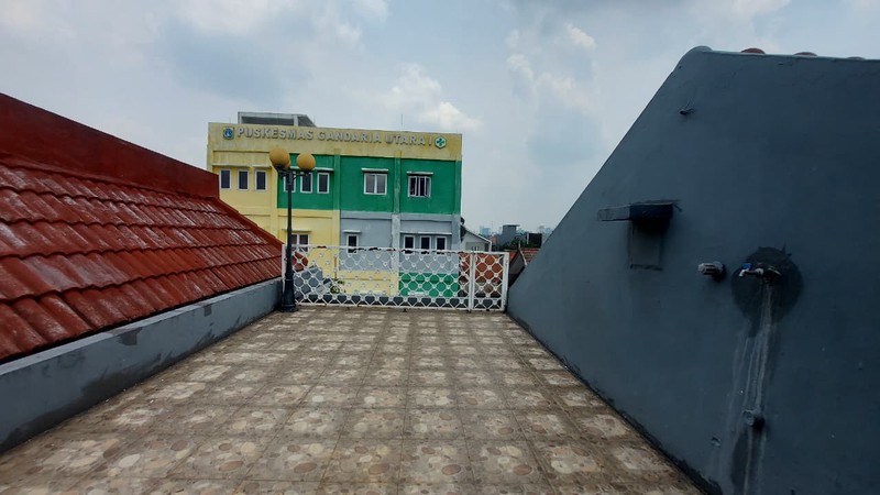 Rumah 2 Lantai Taman Radio Dalam Kebayoran Baru Bisa Untuk Hunian atau Kost Eksklusif
