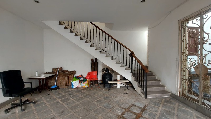 Rumah 2 Lantai Taman Radio Dalam Kebayoran Baru Bisa Untuk Hunian atau Kost Eksklusif