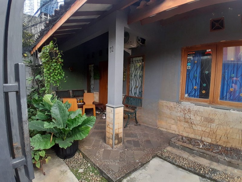 Rumah Satu Lantai tanah luas di Depok - Bisa untuk Hunian, kost atau kontrakan