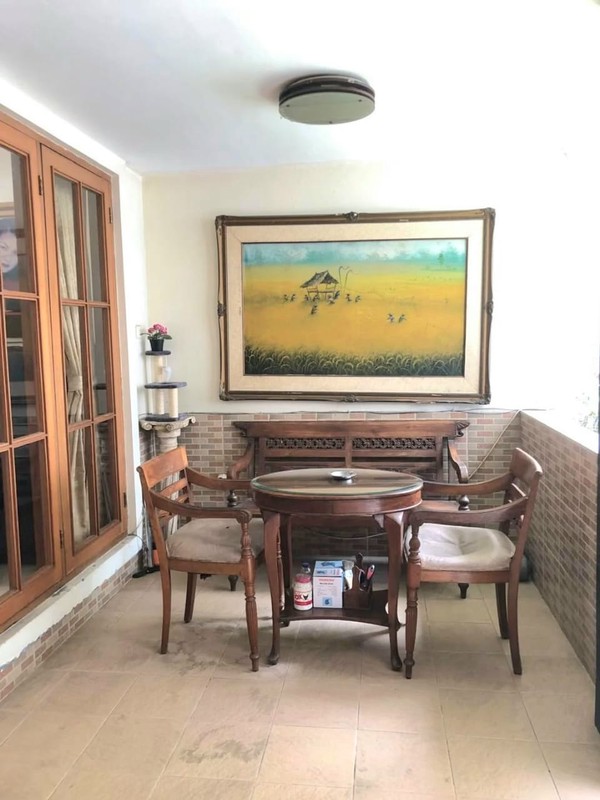 Rumah Bagus Siap Huni 2 Lantai Siap Huni KT 3+1 KM 2+1 Surat SHM