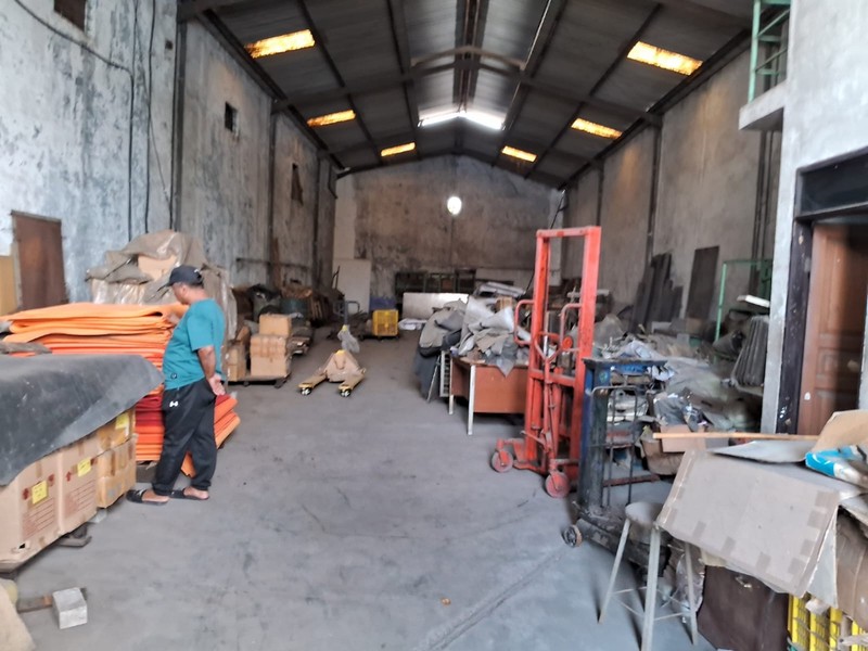 Dijual Gudang Margomulyo Permai