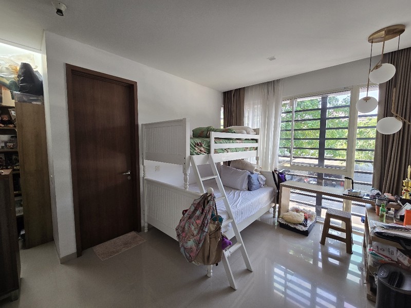  Jual cepat rumah murah siap huni  Terawat di Graha Natura Surabaya Barat